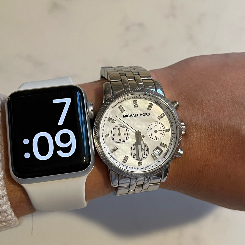 Michael Kors Silver Mother of Pearl Watch MK5020